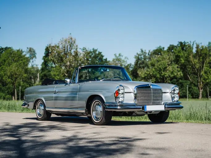 Mercedes-Benz — 1971 Mercedes-Benz 280 SE 3.5 Cabriolet, RM Sotheby's, The Tegernsee Auction